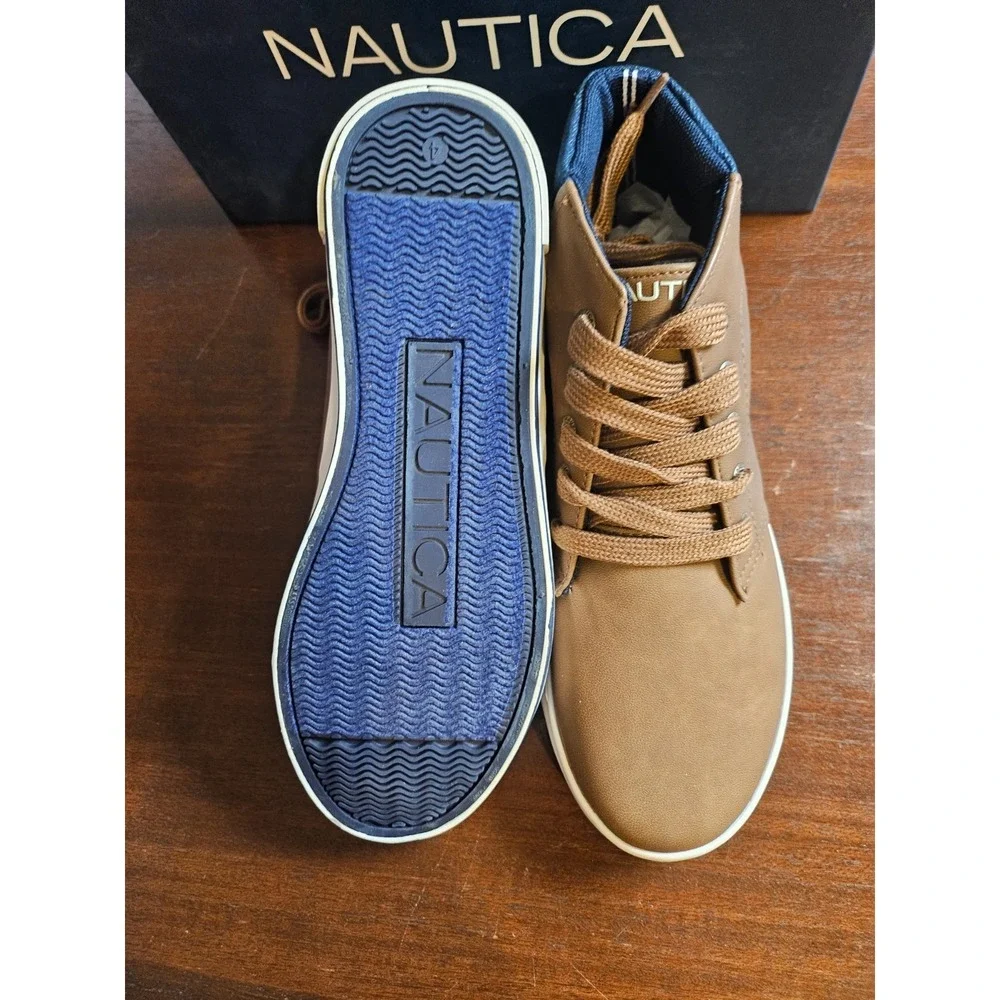 Nautica PALAR Boys Brown Tan Navy Comfort Dress/Casual Boot Sneaker Shoes Size 4